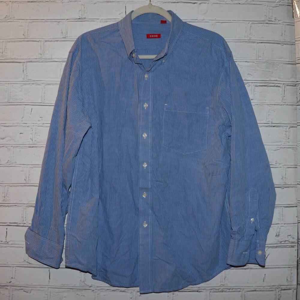 👔 Men’s IZOD Large Blue & White Plaid Button-Down · crisp style